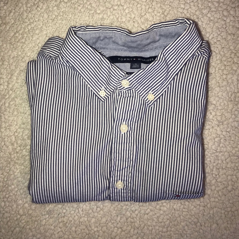Men’s XL Tommy Hilfiger Dress Shirt
